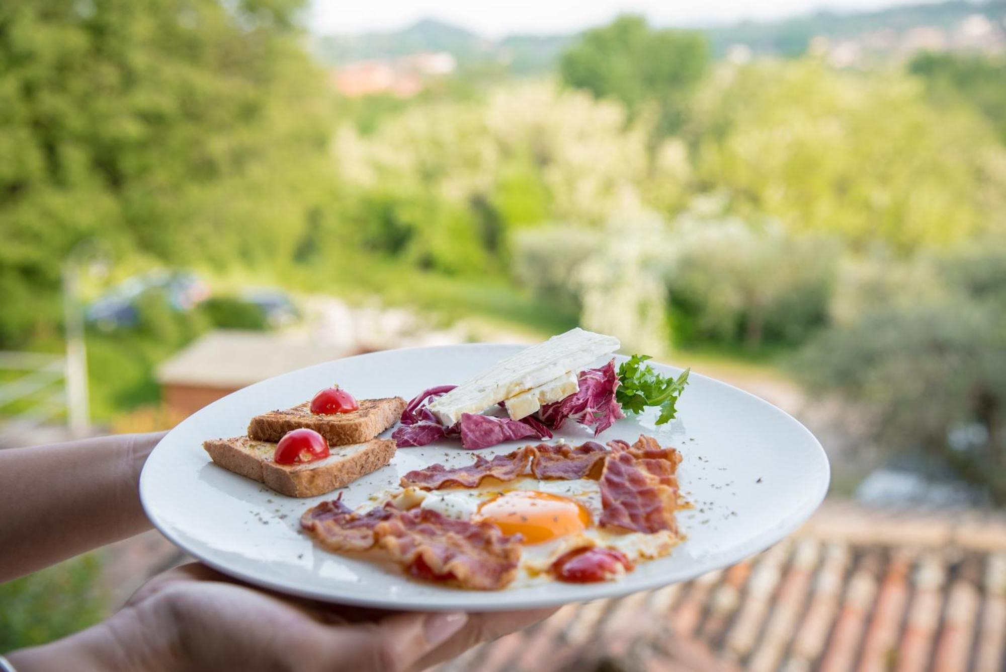 Hotel Porta Del Sole Soiano del Lago Kültér fotó